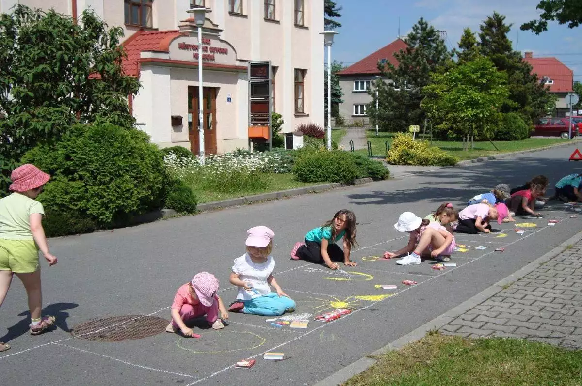 Změna termínu: Malování na chodníku