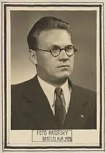 Jaroslav Jurák v r. 1933 [str. 203 – 216]