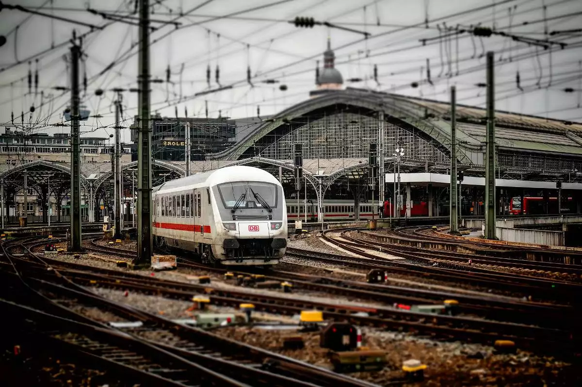 Parním vlakem z Vratimova na Rej čarodějnic a strašidel do Ostravice