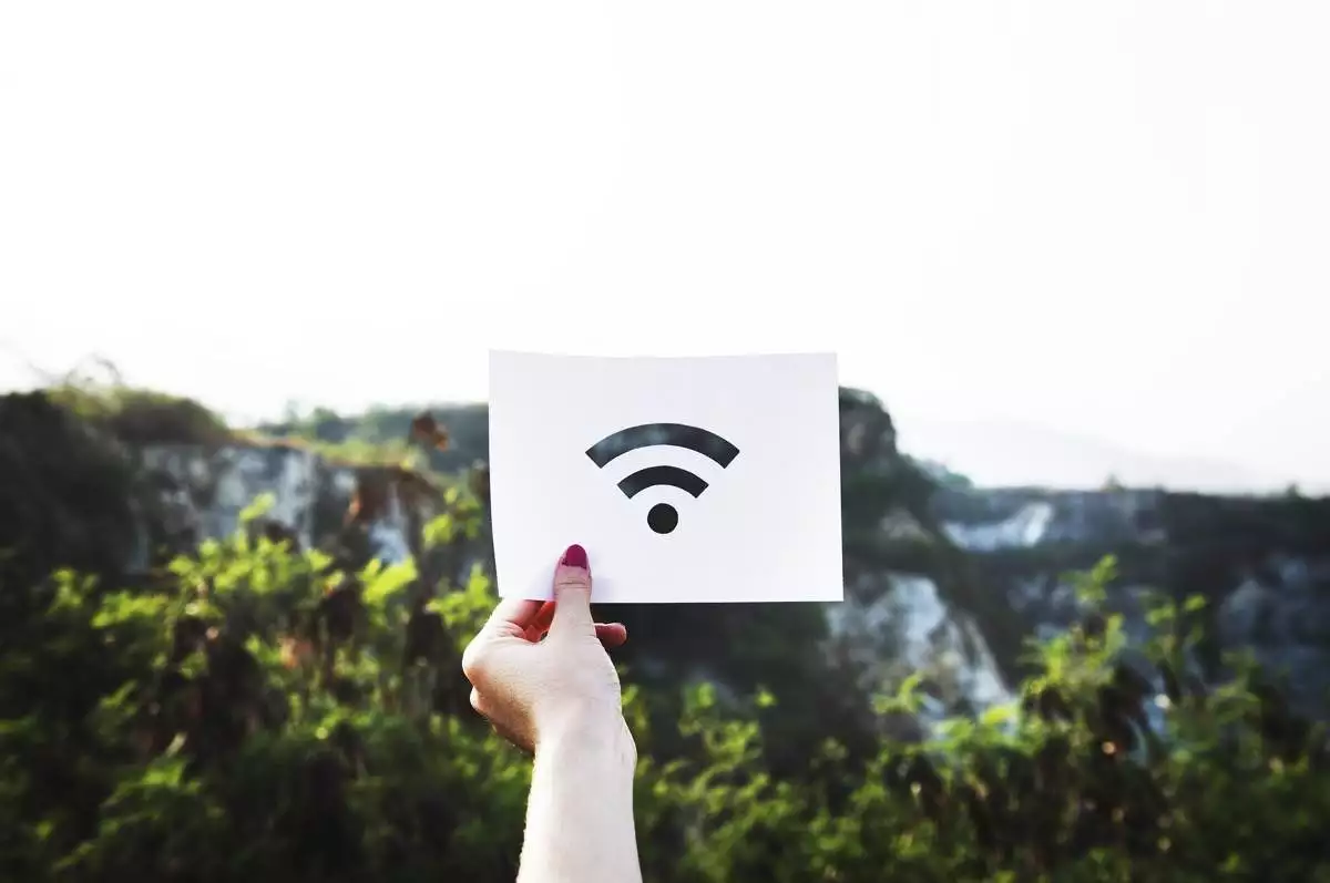 Chcete na návsi Wi-Fi zdarma? Řekněte starostovi, ať se rychle zaregistruje...