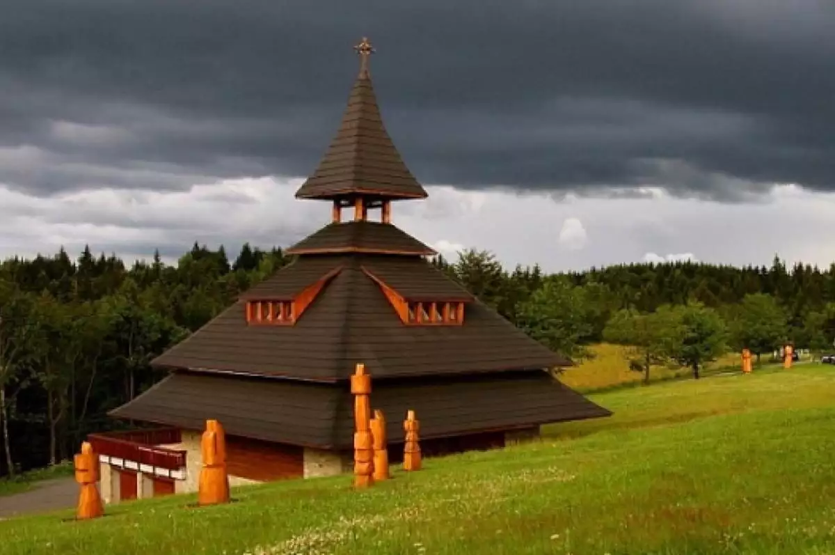 Zájezd do Beskyd pro občany Hrabové - 19.5. 2018