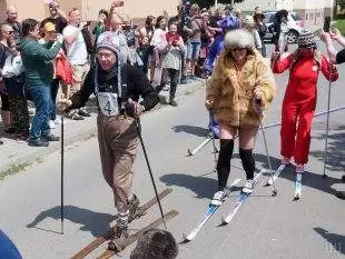 (FOTO) O hůlku Václava Vrbaty a Bohumila Hanče